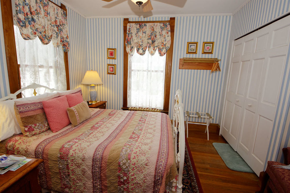 Limerock Inn Rockland Exteriör bild